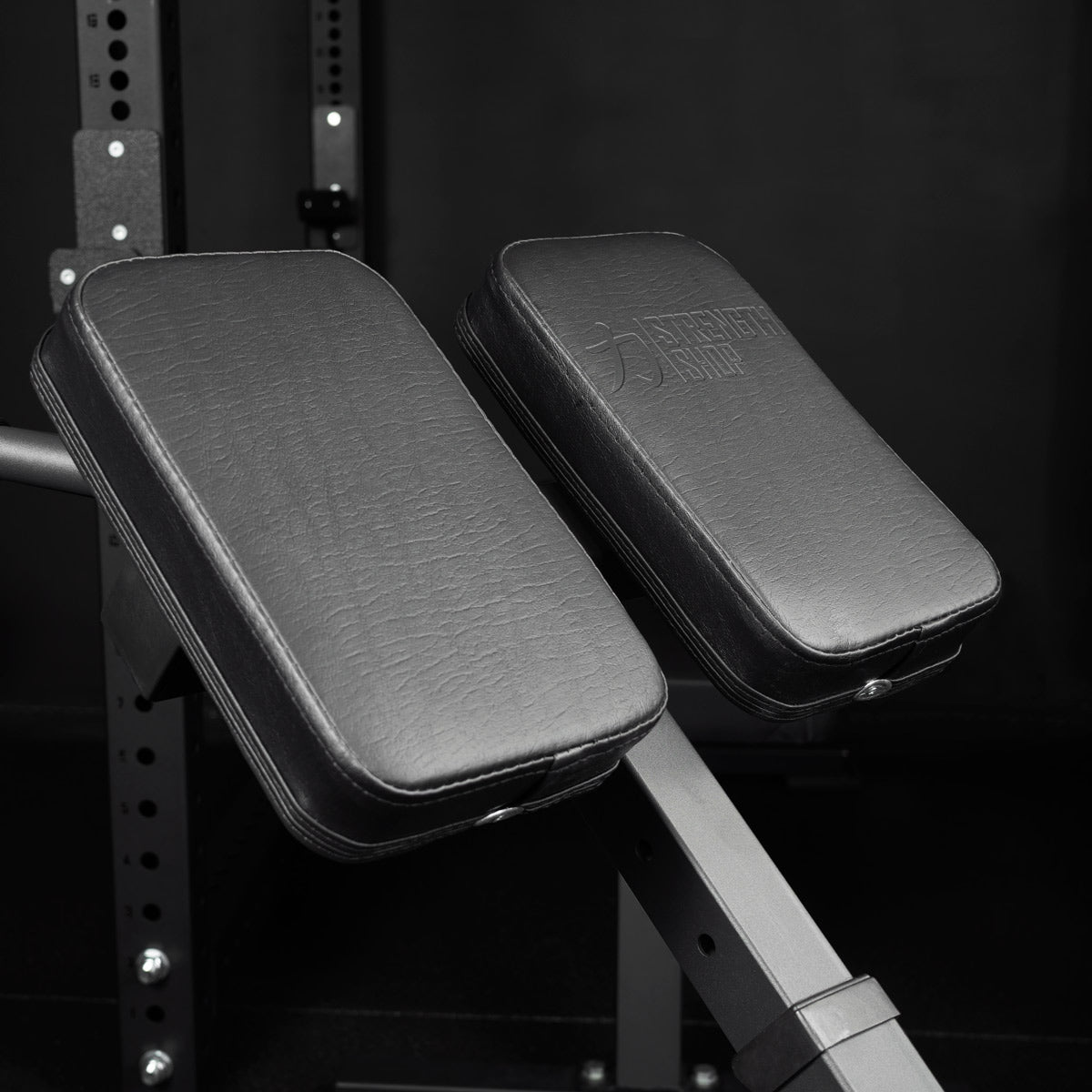 Hyperextension Bench