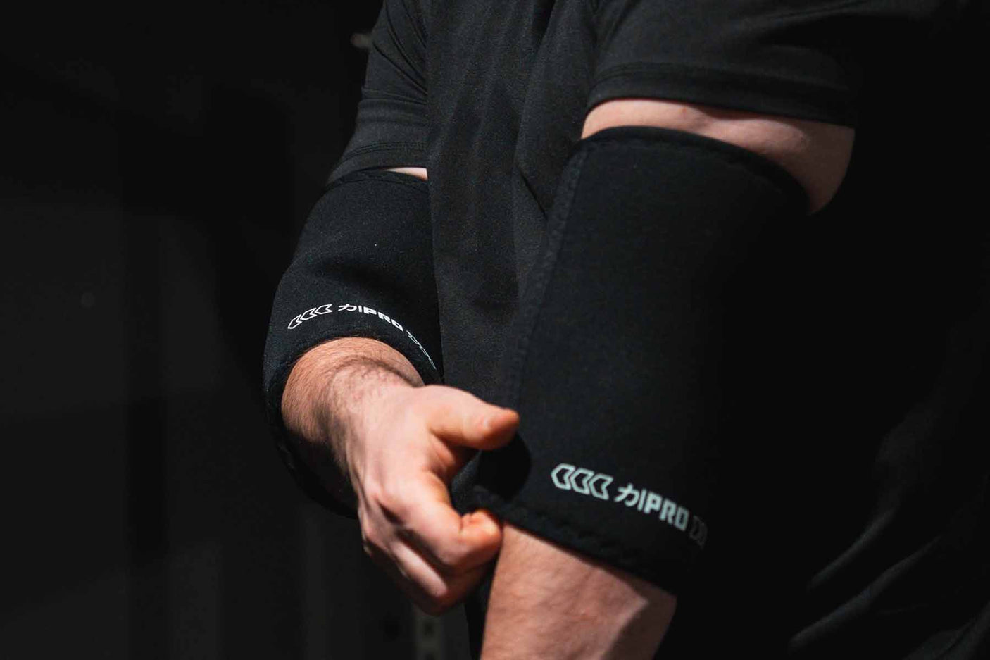 7mm Pro Lite Elbow Sleeves - Hybrid Extra Stiff/Regular Neoprene - Finalrep Approved