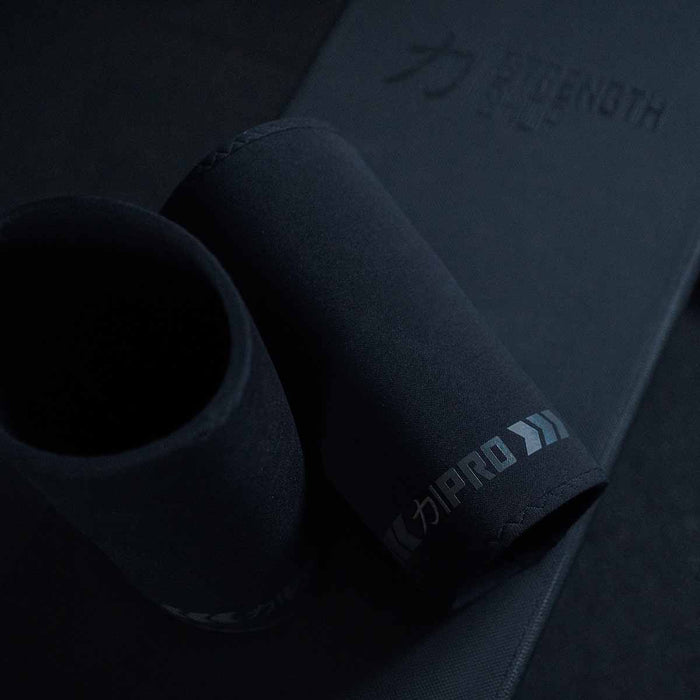 7mm Inferno PRO Knee Sleeves - Extra Stiff Neoprene - Stealth - IPF APPROVED