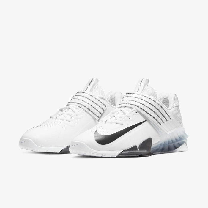 Nike Savaleos - White